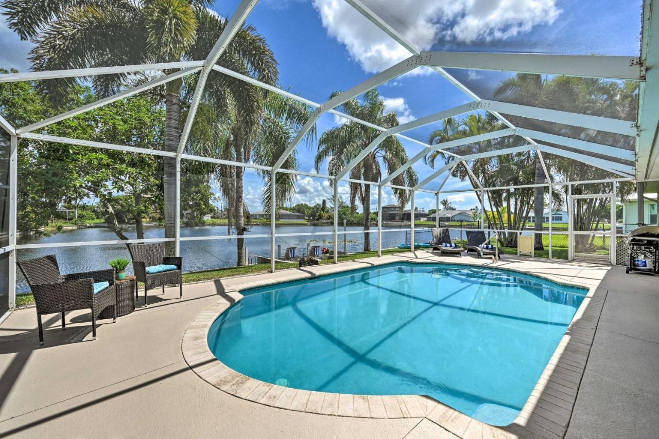 Pet-Friendly Escape With Dock And Kayaks In Cape Coral别墅 外观 照片