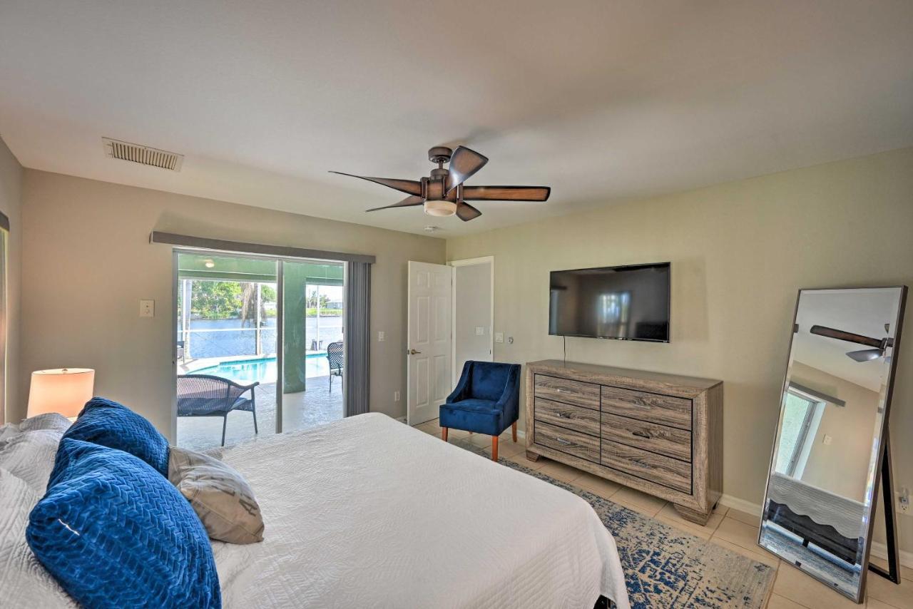 Pet-Friendly Escape With Dock And Kayaks In Cape Coral别墅 外观 照片